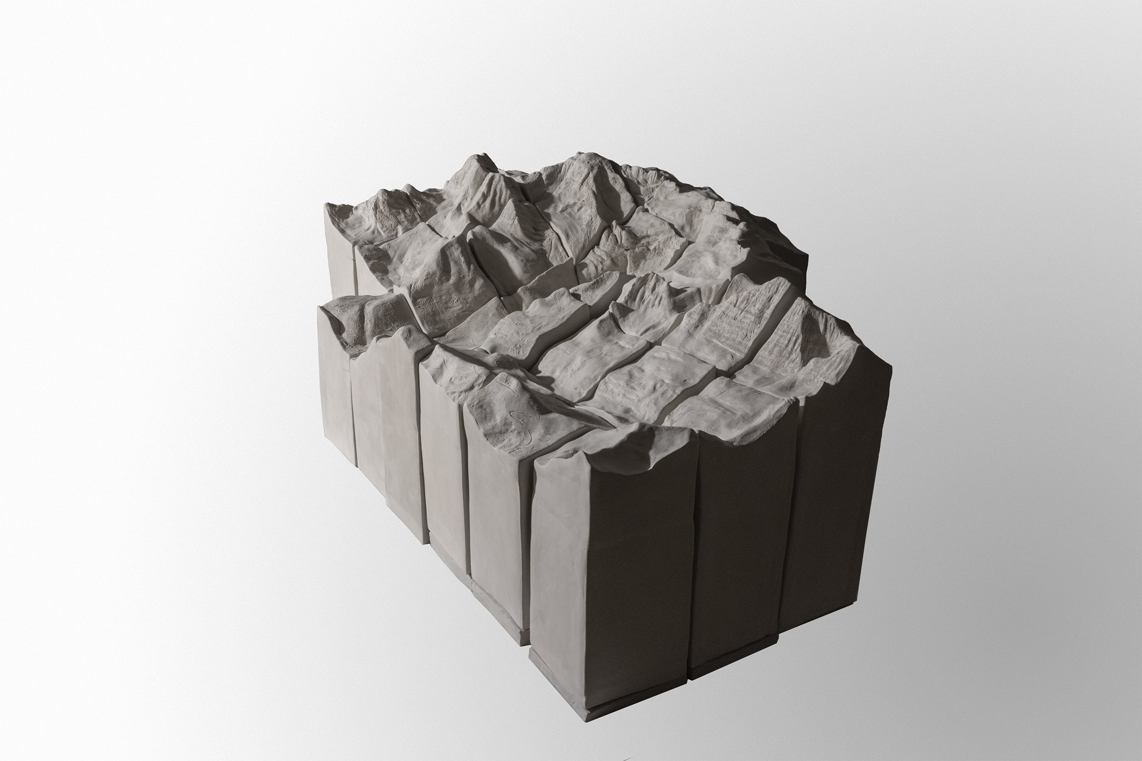 Montagnes, Gilles Sage, céramique, ensemble de blocs, représentant le secteur du cirque de Gavarnie